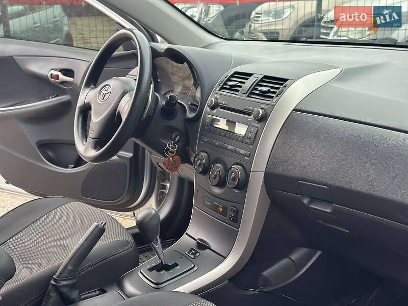 Седан Toyota Corolla 2007 в Дніпрі фото 22 Седан Toyota Corolla 2007 в Дніпрі