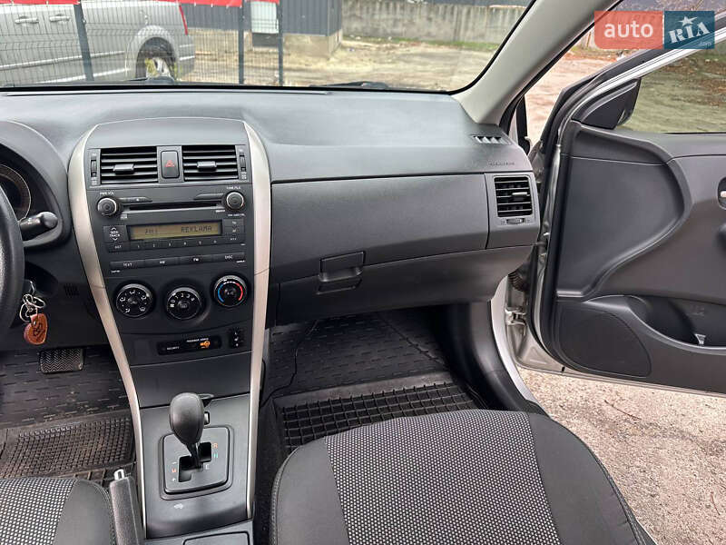 Седан Toyota Corolla 2007 в Дніпрі фото 27 Седан Toyota Corolla 2007 в Дніпрі