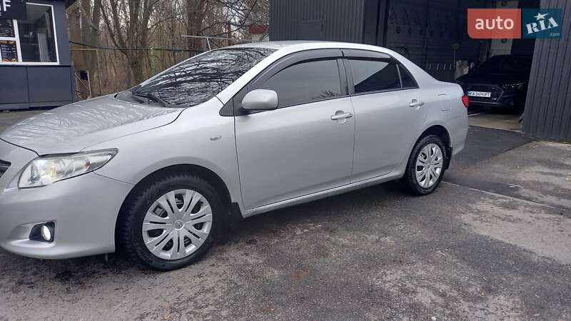 Седан Toyota Corolla 2008 в Вінниці