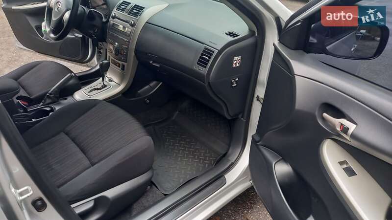 Седан Toyota Corolla 2008 в Вінниці