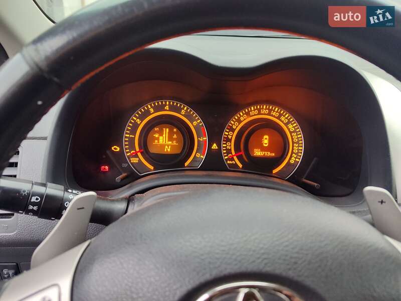 Седан Toyota Corolla 2008 в Ратному