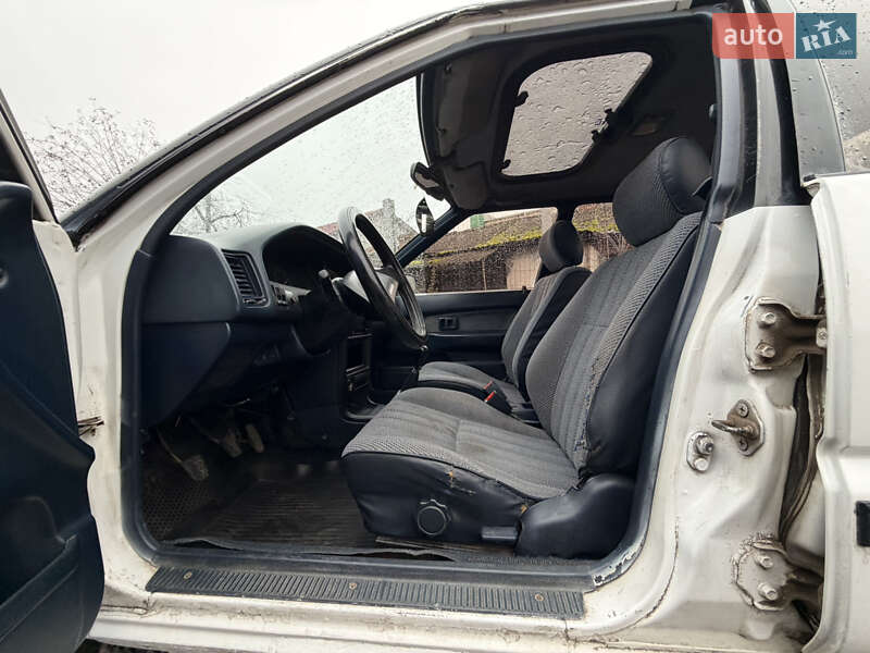 Хэтчбек Toyota Corolla 1988 в Бердичеве