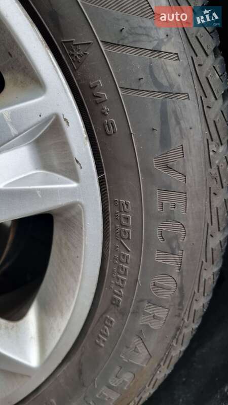 Седан Toyota Corolla 2014 в Харькове