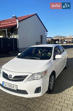 Седан Toyota Corolla 2012 в Одессе