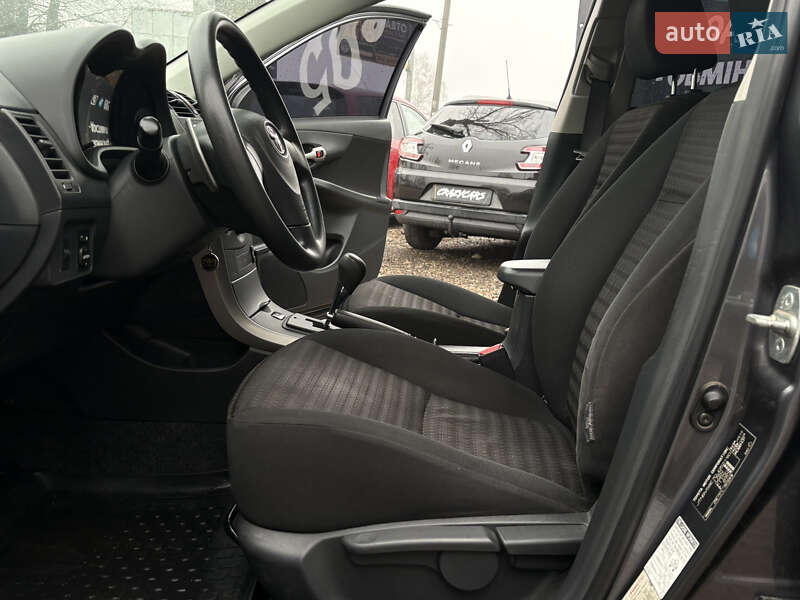 Седан Toyota Corolla 2008 в Харькове