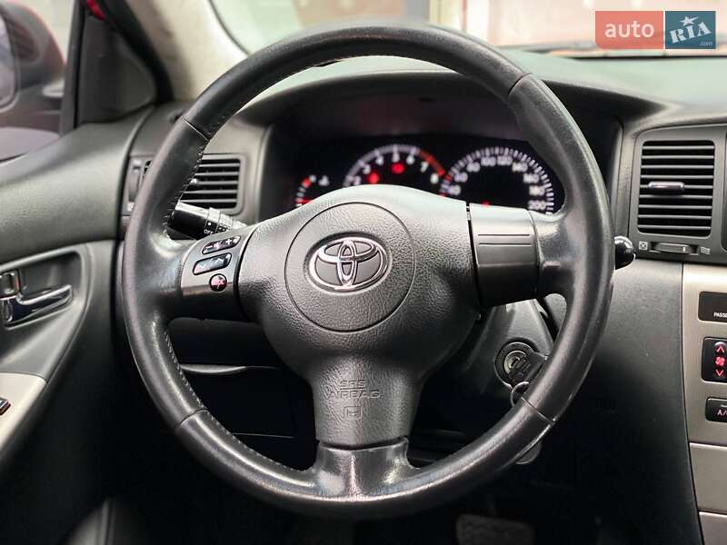 Хетчбек Toyota Corolla 2007 в Києві фото 47 Хетчбек Toyota Corolla 2007 в Києві