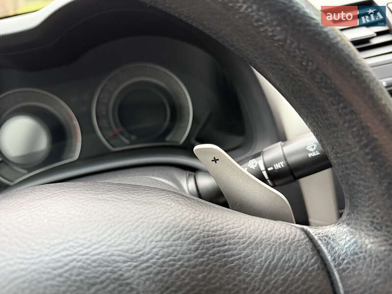 Седан Toyota Corolla 2008 в Львові