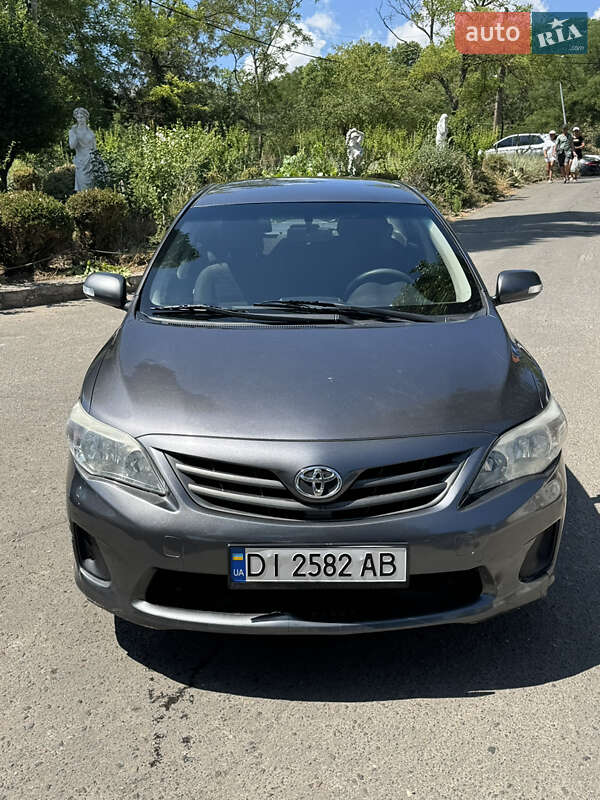 Седан Toyota Corolla 2011 в Одесі фото Седан Toyota Corolla 2011 в Одесі