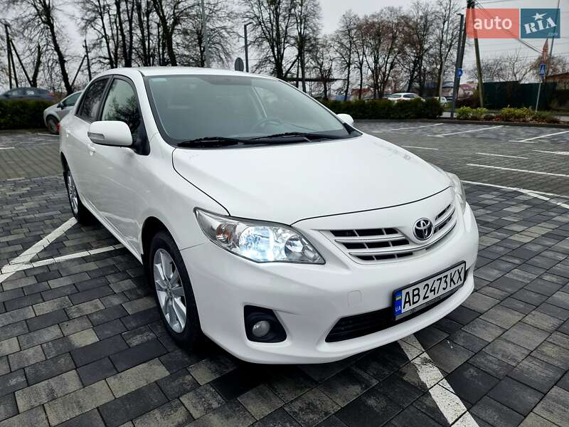 Седан Toyota Corolla 2012 в Вінниці