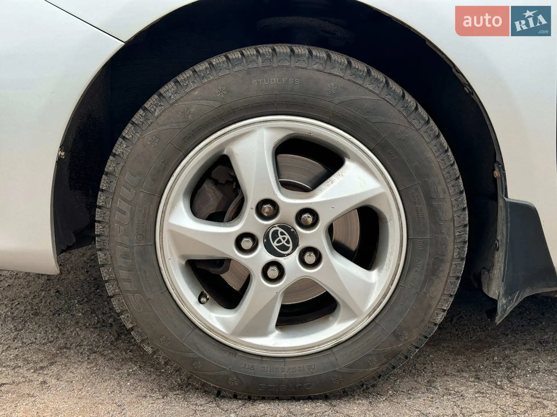 2010 Toyota Corolla - мініатюра 11