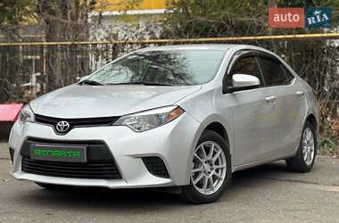 Седан Toyota Corolla 2015 в Одесі