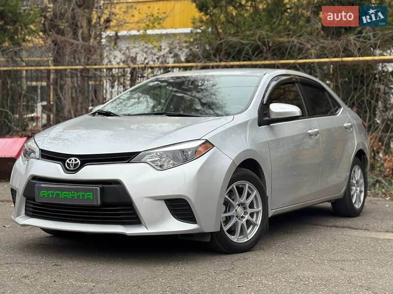 Toyota Corolla 2015
