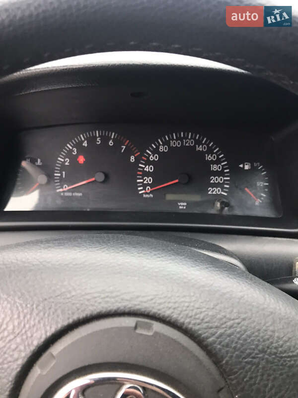 Седан Toyota Corolla 2002 в Калуше