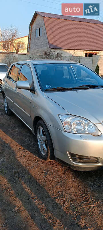 Хетчбек Toyota Corolla 2006 в Кам'янському