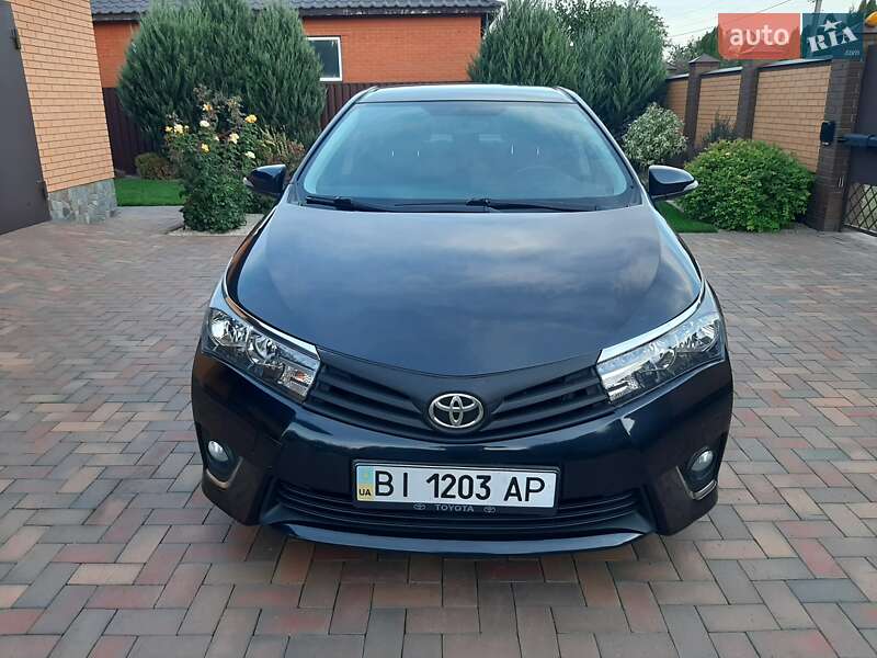 Седан Toyota Corolla 2013 в Полтаві фото 5 Седан Toyota Corolla 2013 в Полтаві