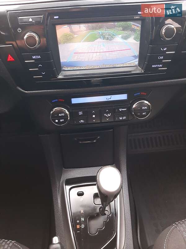 Седан Toyota Corolla 2013 в Полтаві фото 10 Седан Toyota Corolla 2013 в Полтаві
