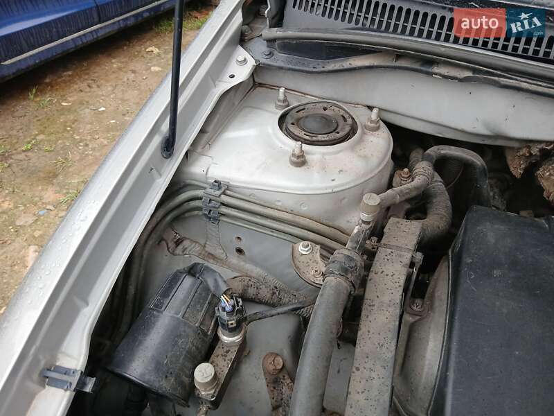 Хетчбек Toyota Corolla 2003 в Одесі фото 7 Хетчбек Toyota Corolla 2003 в Одесі