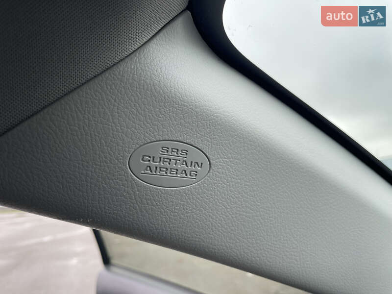 Седан Toyota Corolla 2012 в Киеве