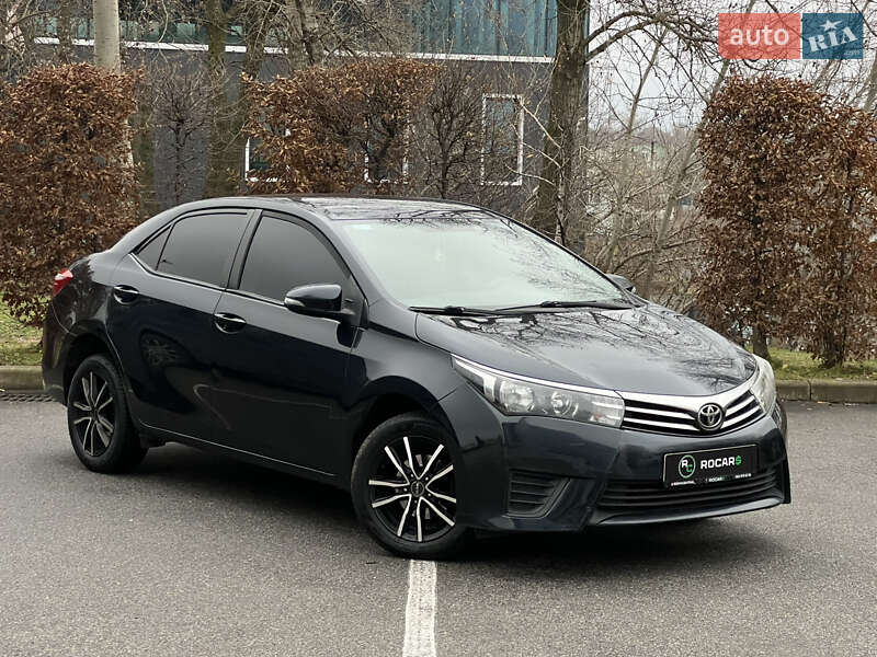 Седан Toyota Corolla 2016 в Києві фото 2 Седан Toyota Corolla 2016 в Києві