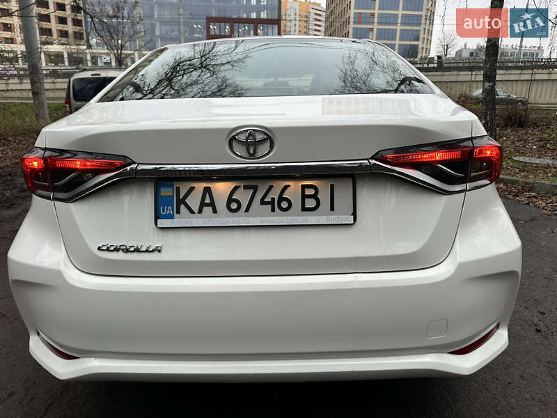 Седан Toyota Corolla 2020 в Киеве фото 6 Седан Toyota Corolla 2020 в Киеве