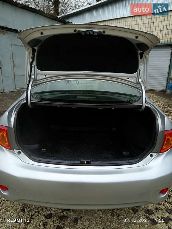 Седан Toyota Corolla 2008 в Тернополе фото 9 Седан Toyota Corolla 2008 в Тернополе