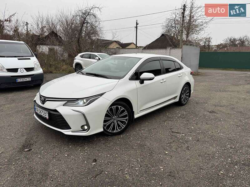 Седан Toyota Corolla 2019 в Києві фото 10 Седан Toyota Corolla 2019 в Києві