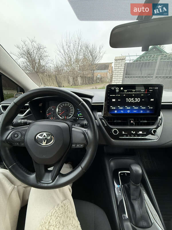 Седан Toyota Corolla 2019 в Кропивницком