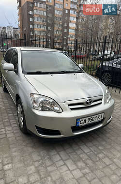 Хэтчбек Toyota Corolla 2006 в Черкассах