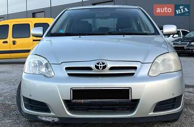 Хэтчбек Toyota Corolla 2004 в Львове