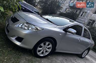 Седан Toyota Corolla 2009 в Шостке