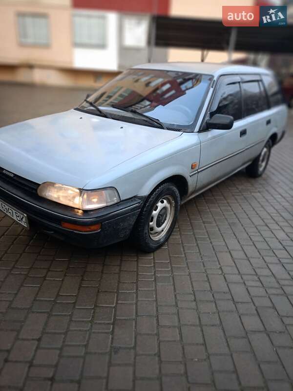 Toyota Corolla 1990 Toyota Corolla 1990