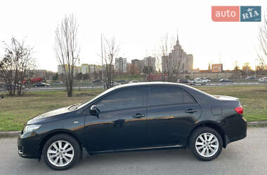 Седан Toyota Corolla 2008 в Киеве