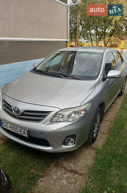 Седан Toyota Corolla 2010 в Чернівцях