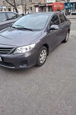 Седан Toyota Corolla 2013 в Харькове