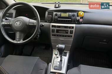 Хэтчбек Toyota Corolla 2006 в Одессе