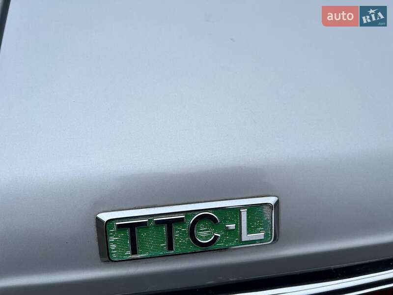 Седан Toyota Corolla 1984 в Овідіополі