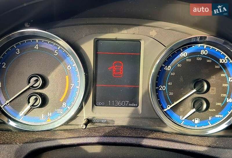 Седан Toyota Corolla 2017 в Миколаєві