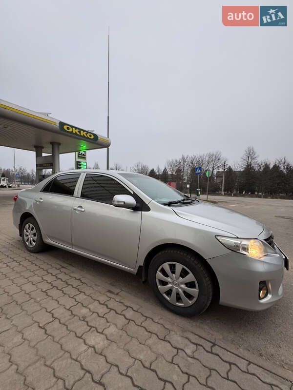 Toyota Corolla 2011 Toyota Corolla 2011