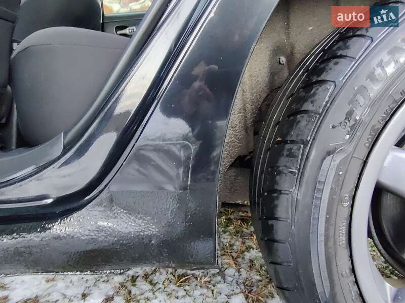 Седан Toyota Corolla 2008 в Сарнах