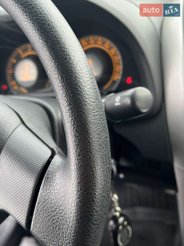 Седан Toyota Corolla 2008 в Днепре фото 51 Седан Toyota Corolla 2008 в Днепре