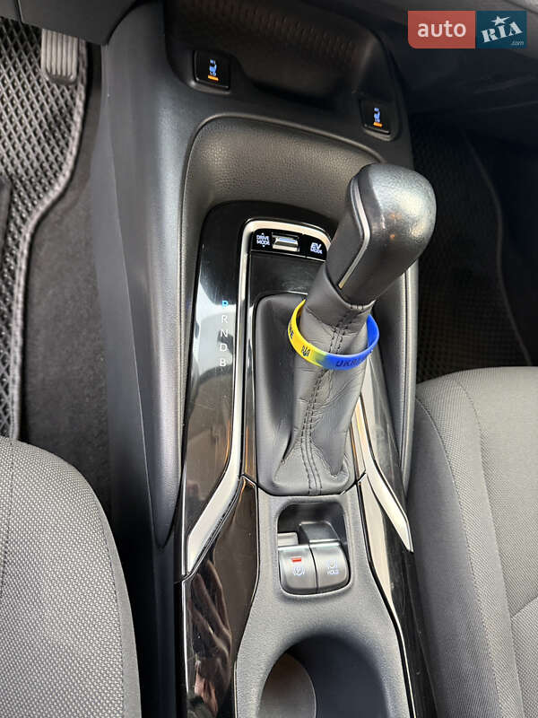 Седан Toyota Corolla 2020 в Києві