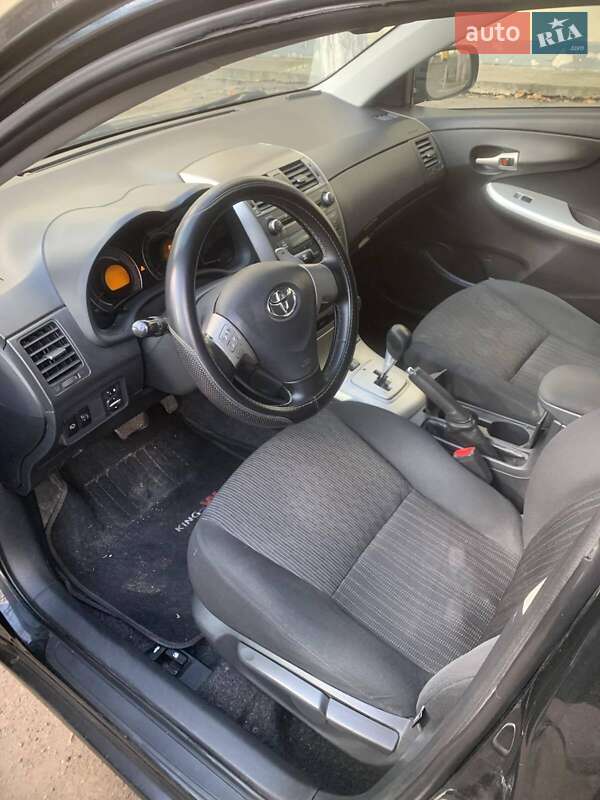 Седан Toyota Corolla 2008 в Одессе