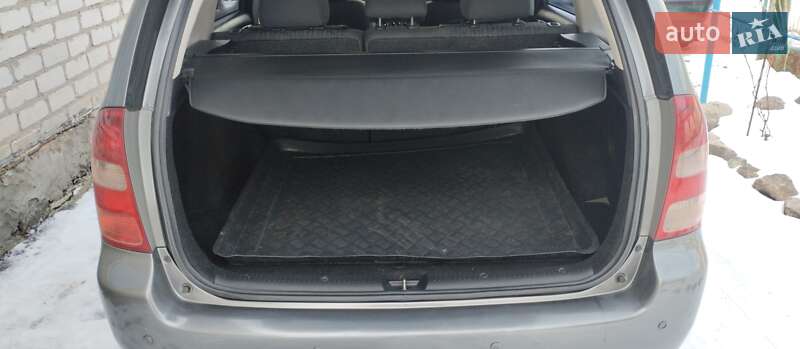 Универсал Toyota Corolla 2004 в Христиновке