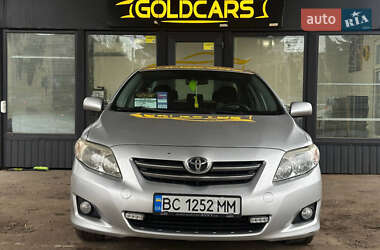 Седан Toyota Corolla 2009 в Львові