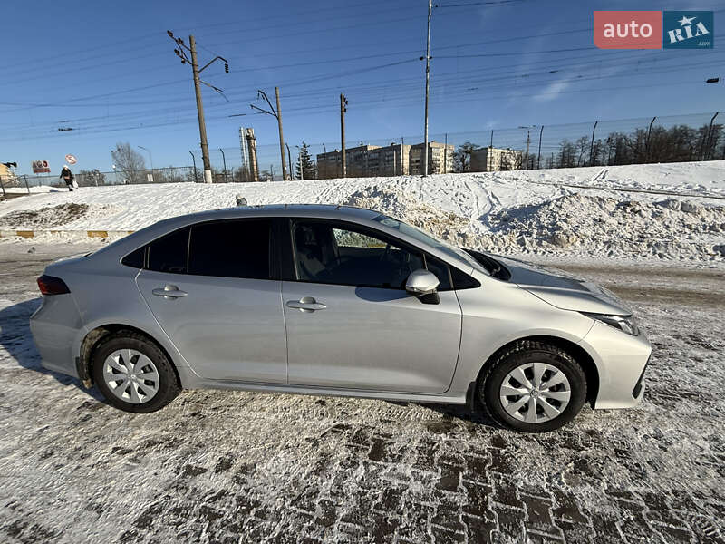 Седан Toyota Corolla 2020 в Києві