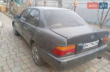 Седан Toyota Corolla 1994 в Одесі