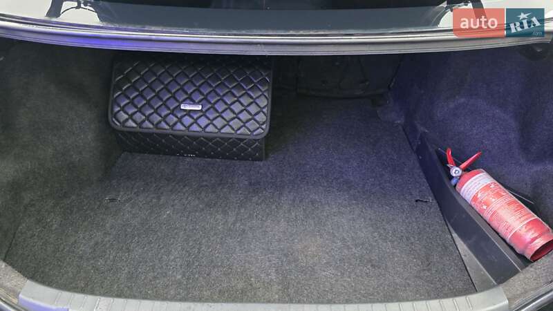 Седан Toyota Corolla 2008 в Киеве