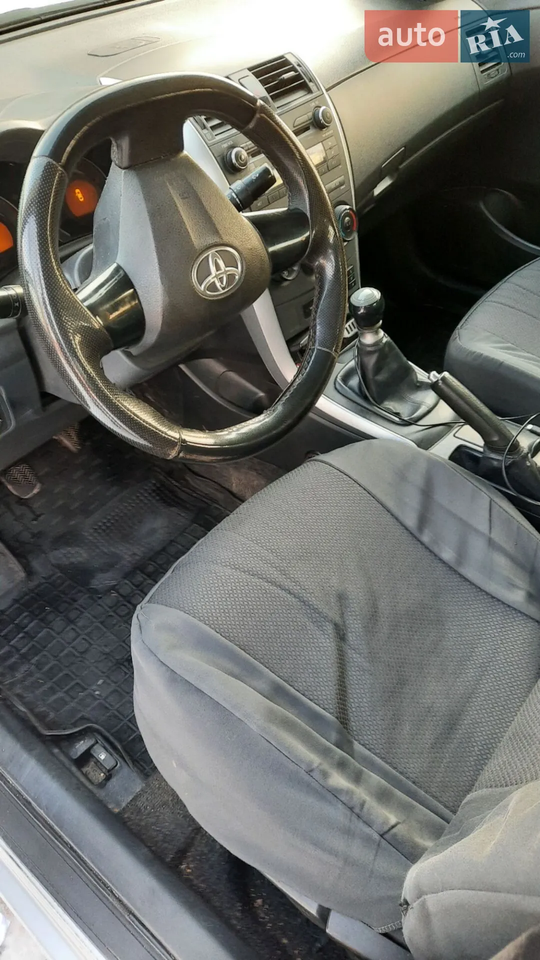 2013 Toyota Corolla - мініатюра 21