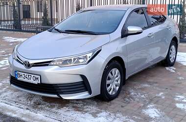 Седан Toyota Corolla 2016 в Одессе