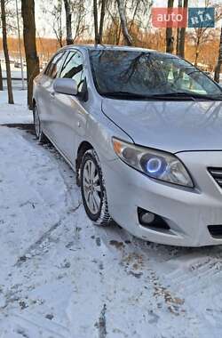 Седан Toyota Corolla 2010 в Николаеве